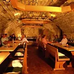 Ritschlay מלון